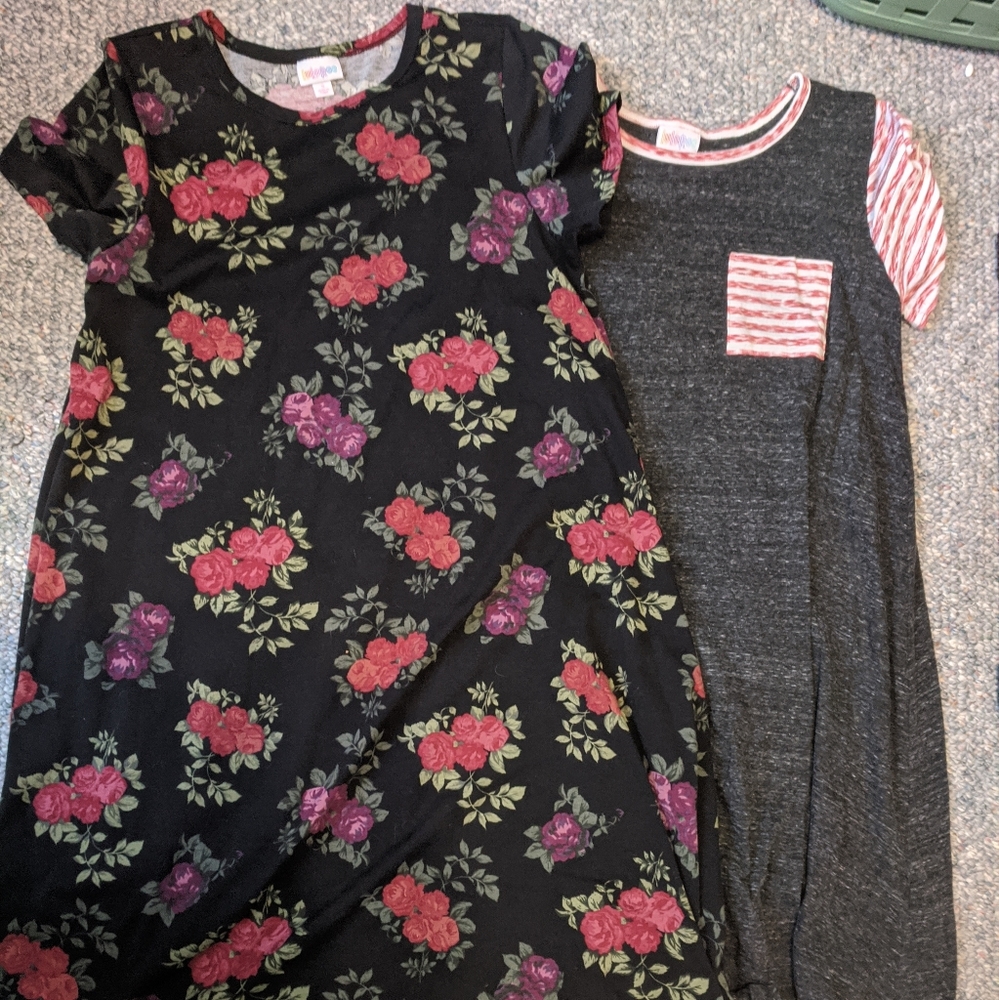 Two Carly's (One Small, One XSmall)